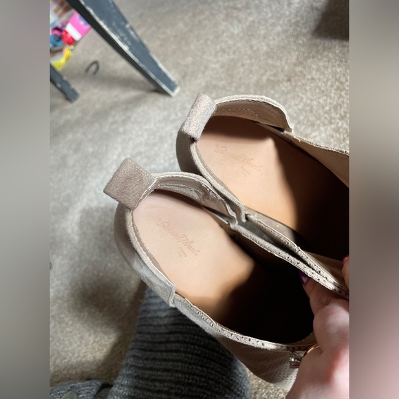 Universal thread booties - Picture 2 of 6